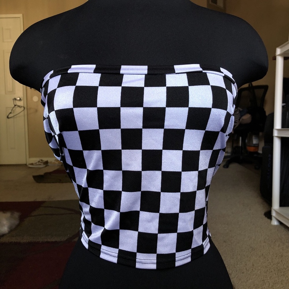 COQUETRY CLOTHING CHECKERED TUBE TOP